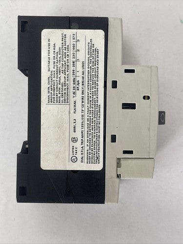 SIEMENS 3RV1011-1DA15 MOTOR PROTECTION CLASS 10 600VAC 3HP 42A TRIP 2.2-3.2A4