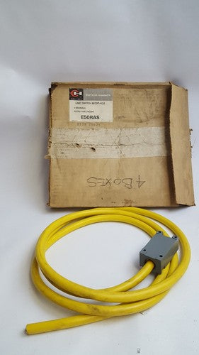 CUTLER HAMMER LIMIT SWITCH RECEPTACLE E50RAS NIB 0