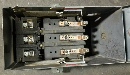 Square D SD-3203 QMB Saflex Plug-In Unit 30A 240V 7.5HP 3P 3W Fusible Bus Plug 2