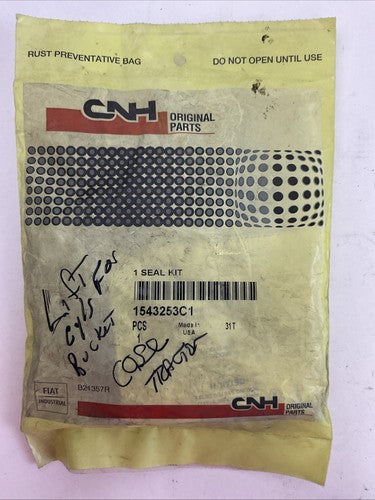 CNH 1543253C1 SEAL KIT0