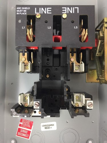 GE TH3222 HEAVY DUTY FUSIBLE SAFETY SWITCH 60AMPS 240VAC 250VDC 15HP 2P MODEL 108