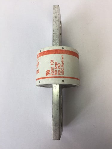 GOULD SHAWMUT AMPTRAP A70Q600 FUSE 600 AMP 700VAC TYPE 4 FORM 1011
