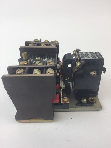 SYLVANIA 713UPG76 A.C. PNEUMATIC TIMING RELAY 10A 600VAC COIL 110-120V 60HZ5