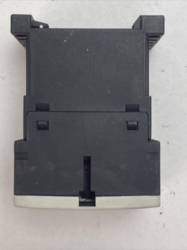 SIEMENS SIRIUS 3RH1140-1BB40 CONTACTOR 600VAC 10A COIL 24VDC3