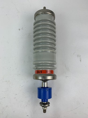 General Electric 9L24TA011AC 3kV Surge Arrester with Mounting Kit1