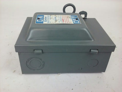 CHALLENGER GD221NF, 30A, 240V, 3 MAX H.P., TYPE 1 INDOOR, SAFETY SWITCH, NEW7