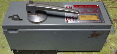 GE General Electric DD2D1321 - 30 Amp 3-Pole 240V QMR Fusible Interrupter Switch0