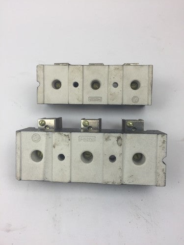 ALLEN BRADLEY 1491 N323 FUSE BLOCK 100 AMP 250 OR 600 VOLT 3 POLE4