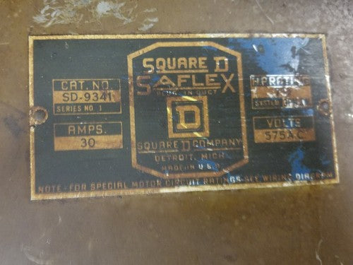 Square D Plug In Unit SD-9341 30 Amp Bus Plug Enclosure SD9341 Switch Disconnect1