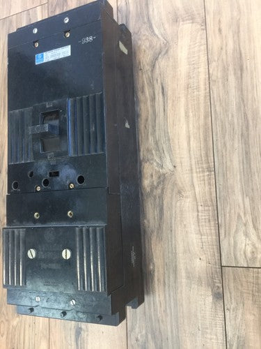 GE TB63F TRI-BREAK CIRCUIT BREAKER 600VAC 200,000AMP 250VDC 100,000AMP A6LA FUSE4