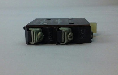 CUTLER HAMMER N.O. N.C. C320KA3 5