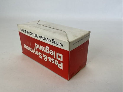 PASS & SEYMOUR 1451 GATOR GRIP STRAIGHT BLADE PLUG 3P 4W 50A 125/250V2