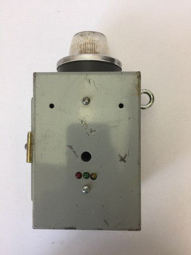 STRATOLITE #105 SAE-R(2)-72 D.O.T. PM-392 ENCLOSURE0