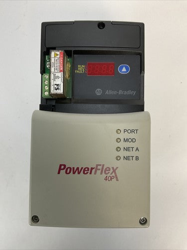 ALLEN BRADLEY 22D-D4P0N104 AC DRIVE SER A OUTPUT 0-460VAC INPUT 380-480VAC0