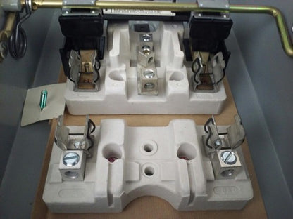 MURRAY GH322NW FUSIBLE SAFETY SWITCH SINGLE THROW 2P, 60A, 240V, 10HP, TYPE 3R 5