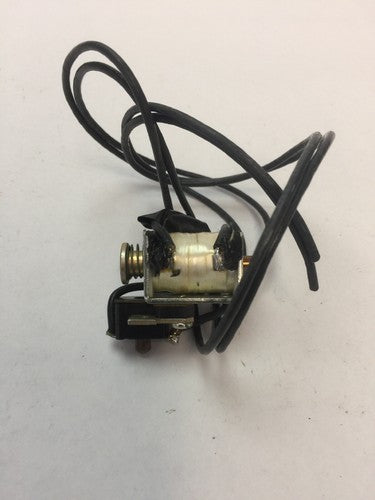 WESTINGHOUSE/CUTLER HAMMER 2609D39G28 RH SHUNT TRIP 12VDC 6AMP5