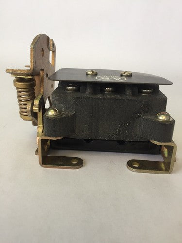 ALLEN BRADLEY X-66704 DISCONNECT SWITCH SIZE 13