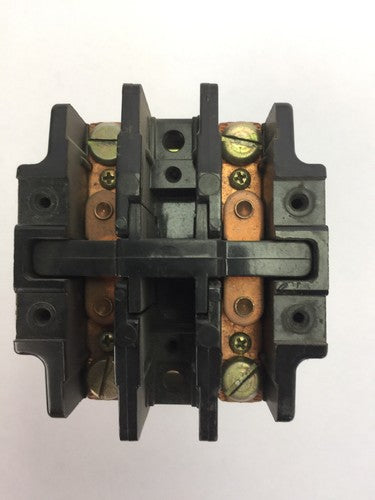 FURNAS 42CE15AJ106 MAGNETIC CONTACTOR 600VAC 40AMP 15HP 3PH COIL 440/480V 60HZ0