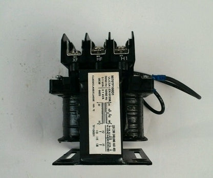SQUARE D TRANSFORMER 9070TF100D1 W\QUICK CONNECT TERMINAL 600V 300VA 30A LR214553