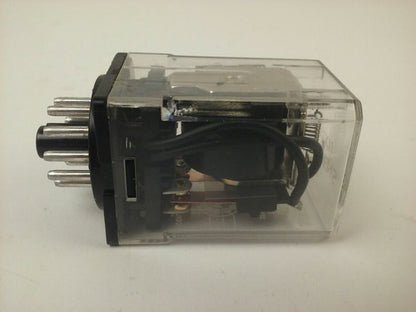 SIEMENS 3TX7120-1FB13 PLUG IN  10A@120V, 10A@240V, 1/3HP@120V, 1/2HP@240V, 28VDC3