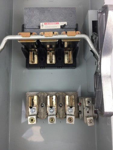 ITE SN424 HEAVY DUTY VACU-BREAK SWITCH WITH CLAMPMATIC CONTACTS 200 AMPS 240 VAC8