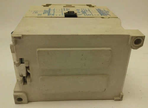 CUTLER HAMMER CE15GN2-T16, SER. B1, CONTACTOR, 1PH, 2P, 37A, 600V, 5HP, 60HZ,NEW8