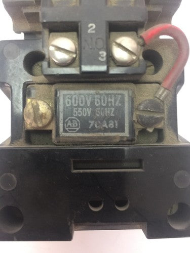 ALLEN BRADLEY X233635 CONTACTOR 600VAC 18AMP SER K SIZE 0 70A81 COIL 600V 60HZ8