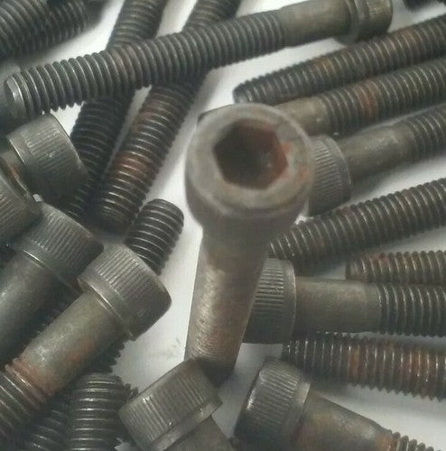 SHAMROCK BOLT & SCREW CO. INC. SHCS 10/32 X 1 1/2'' ,QTY 100, BOLT ALLEN HEAD3