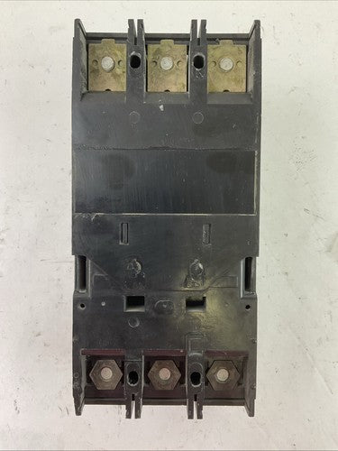 ITE FXD63B225 SENTRON SERIES CIRCUIT BREAKER 225AMP 600VAC 3POLE SIEMENS4