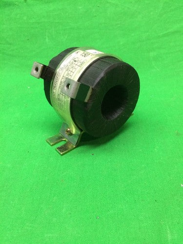 YASKAWA CURRENT TRANSFORMER UTM-BT-15 15VA JIS C 17310