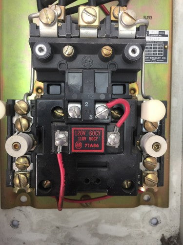 ALLEN BRADLEY 872239 COMBINATION STARTER 550V 10HP 3PH SIZE 1 BREAKER 3A5