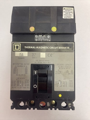 SQUARE D FH36015 CIRCUIT BREAKER 250VDC 600VAC 15AMP 3POLE0