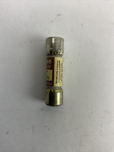 LIMITRON KTK-1/2 FAST-ACTING FUSE 1/2AMP 600VAC (LOT OF 9)3