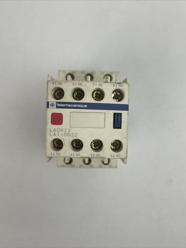 TELEMECANIQUE CAD50BD CONTACTOR 10A 600VAC COIL 24VDC LADN22 LA1 DN22 AUXILIARY1