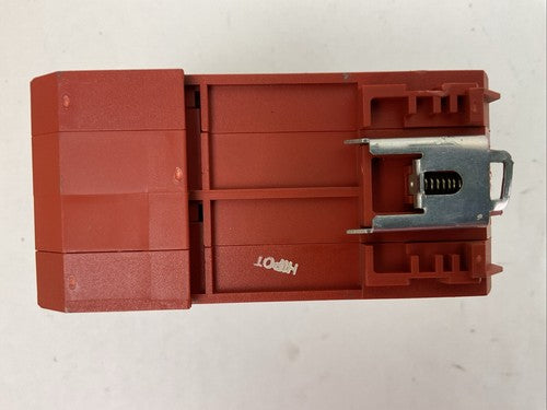 ALLEN BRADLEY 440R-C23139 MSR131RTP SAFETY RELAY SER B SUPPLY 24V OUTPUT AC155