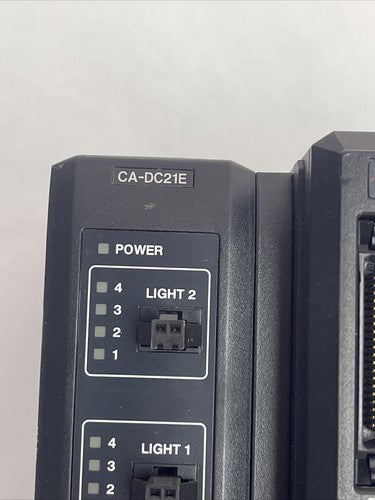 KEYENCE XG-7502P HIGH-SPEED AND FLEXIBLE CONTROLLER CA-DC21E CONTROLLER2