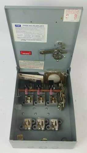 FPE RH1336R FUSIBLE SAFETY SWITCH 3P, 30A, 600VAC,3 WIRE,3 BLADES,20HP RAINPROOF3