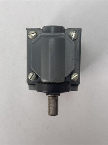 CUTLER HAMMER 10316H187C TYPE L LIMIT SWITCH 600VAC5