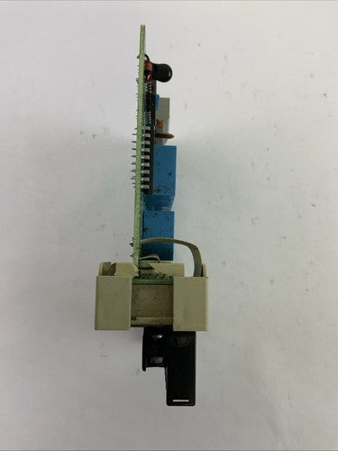 HITACHI POM-RH OUTPUT MODULE 33016133-6 (MISSING LOCKING TABS)1