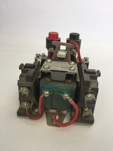 CUTLER HAMMER 9589H3503G STARTER MODEL 6-4-3 COIL 208/220V 60CY4