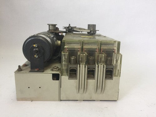 KLOCKNER MOELLER NZM9-250 CIRCUIT BREAKER 600VAC 250A SHUNT TRIP 120V 60HZ M9 8