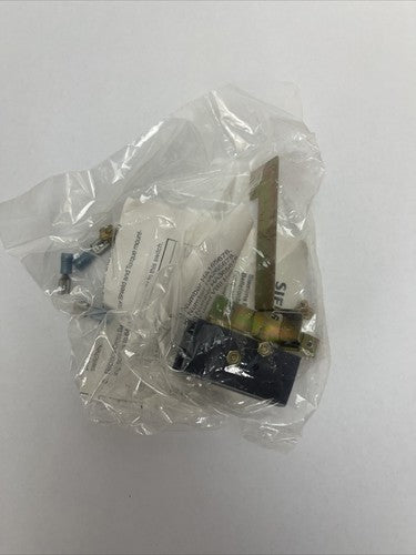 SIEMENS HA165678 1NO & 1NC ISOLATED CONTACTS AUXILIARY CONTACTS FOR 400-1200AMP0