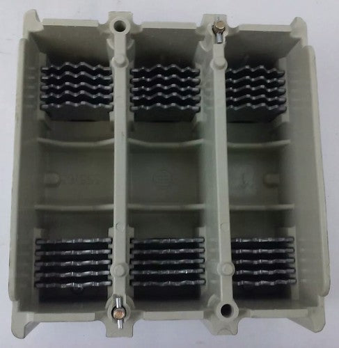 TELEMECANIQUE LC1F400 CONTACTOR, 3PH, 3P, 600V, 420A, 300HP,W/ LX9FJ910 24V COIL7