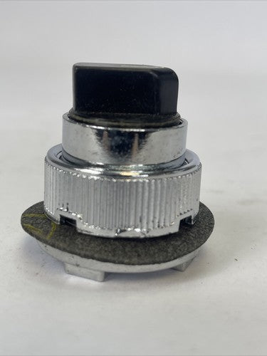 WESTINGHOUSE OT1S1 SELECTOR SWITCH OPERATOR 2 POSITION 4981D56G075