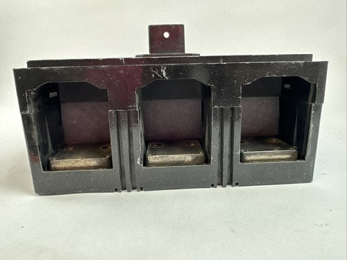 ITE KM3-F800 CIRCUIT BREAKER FRAME 250-800A 600VAC 125/250VDC 3POLE NO TRIP UNIT9
