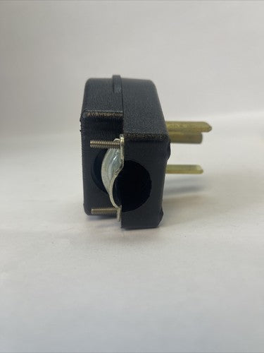 EAGLE #41 UNIVERSAL HEAVY DUTY ANGLE GROUND CAP 125V 30A OR 50A3