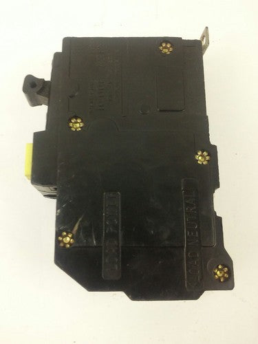 SQ. D  QOB220GFI CIRCUIT BREAKER,  2P, 20A, 120/240V GFI, USED MISSING SCREWS 2