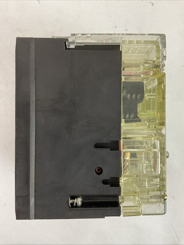 MOELLER N 6-160-CNA CIRCUIT BREAKER 600VAC 150A 3PH 125HP NHI22-NZM2