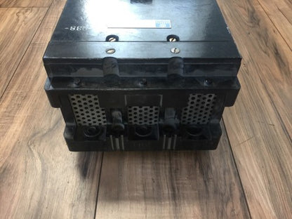 GE TB63F TRI-BREAK CIRCUIT BREAKER 600VAC 200,000AMP 250VDC 100,000AMP A6LA FUSE6