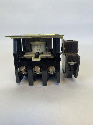 JOSLYN CLARK DP3C304-24 DEFINITE PURPOSE CONTACTOR A77-309027A-3 600VAC COIL 24V5